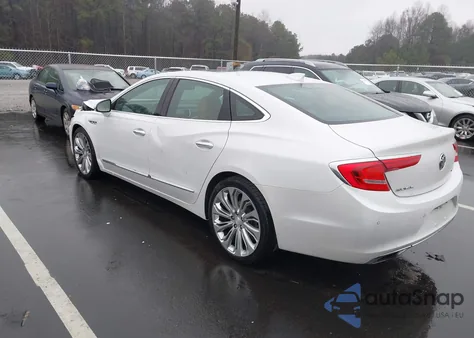 2017 Buick Lacrosse Essence z USA, uszkodzony, nr VIN 1G4ZP5SS9HU153569